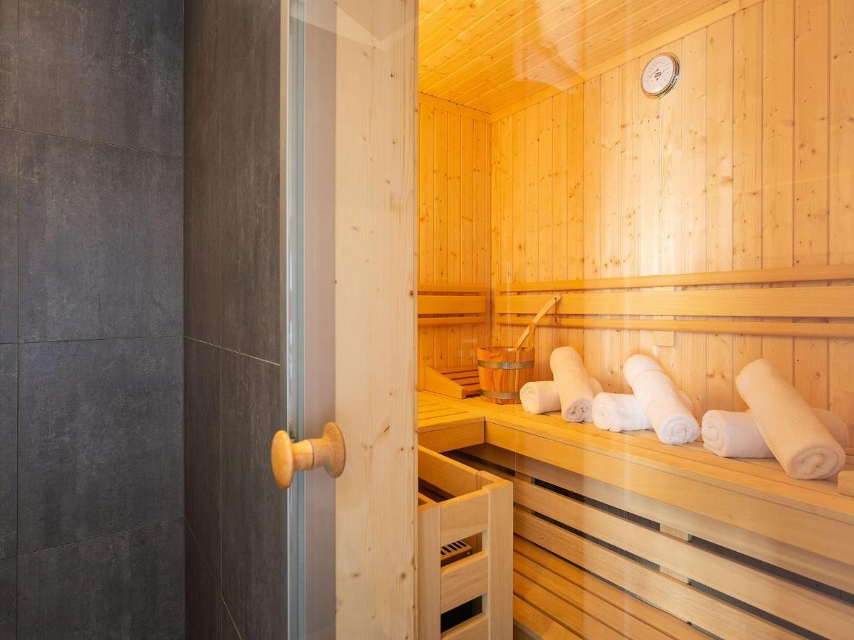 Reetland Am Meer - Premium Reetdachvilla Mit 3 Schlafzimmern, Sauna Und Kamin E05 Dranske Zewnętrze zdjęcie
